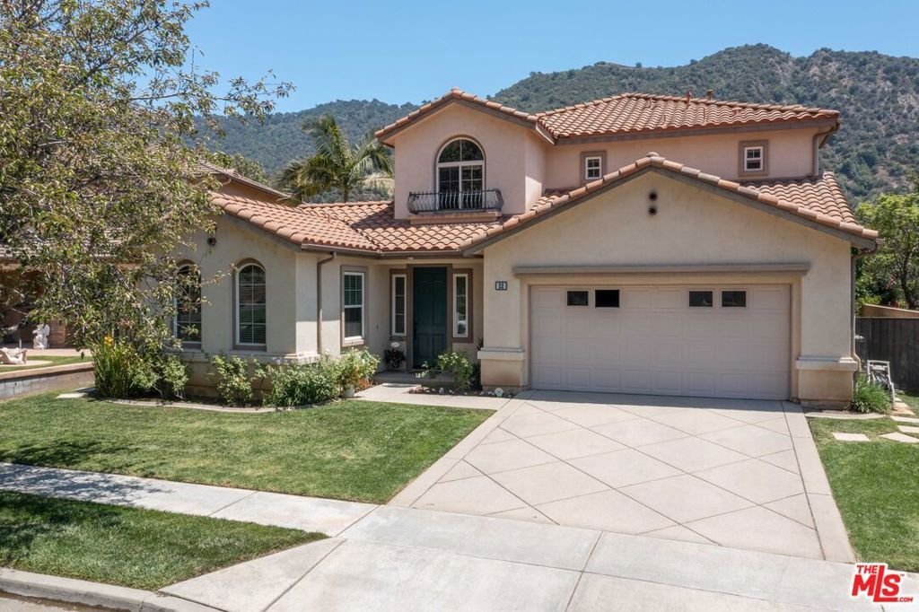 House in Azusa, California, United States 4 - 18245042