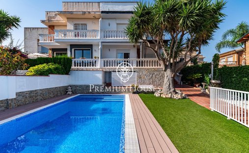 Castelldefels, Catalonia, Spain 1