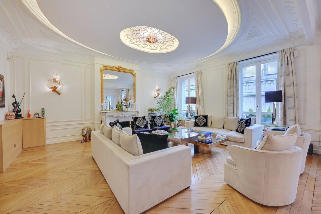 Apartment in Bois de Boulogne, Paris 16e Arrondissement, Paris 1 - 18236986