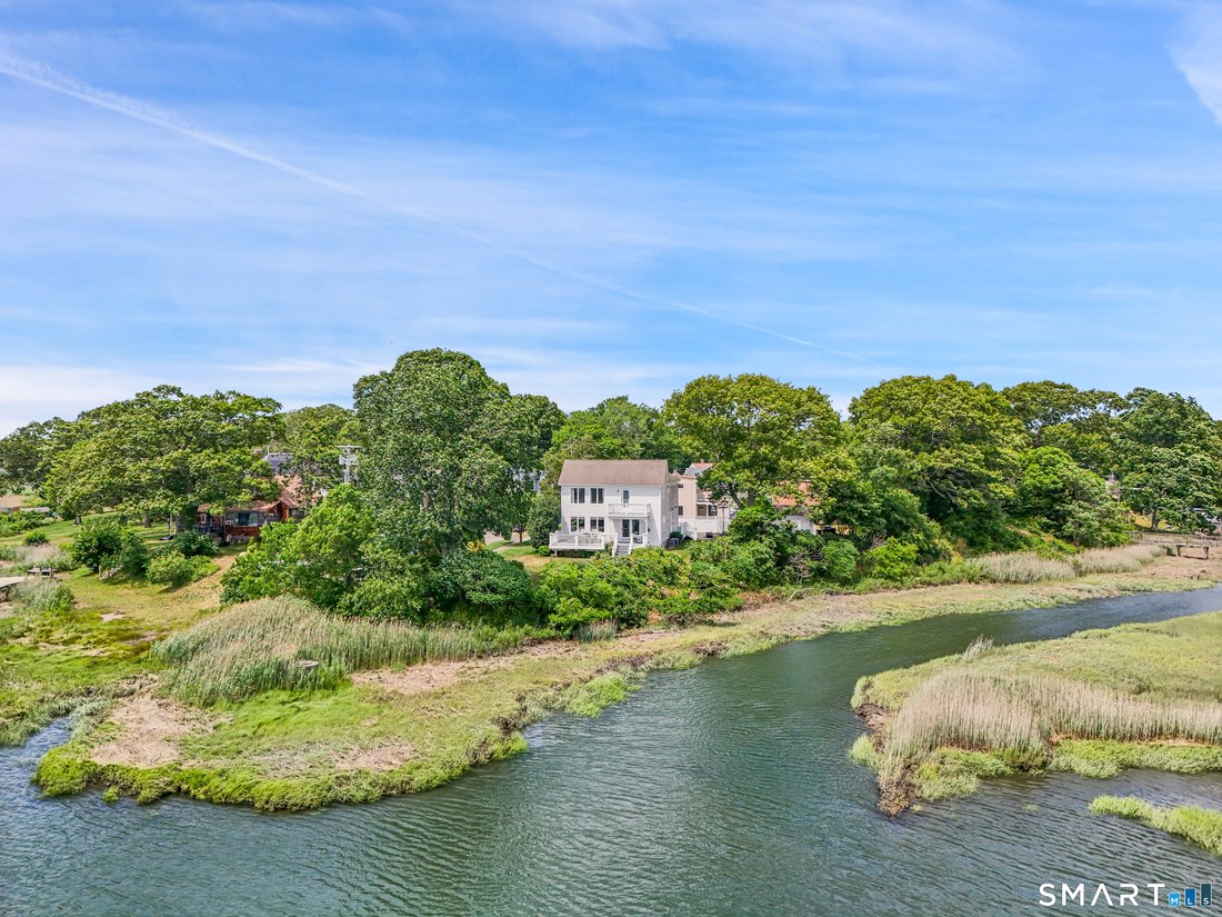 House in Milford, Connecticut, United States 2 - 18242084