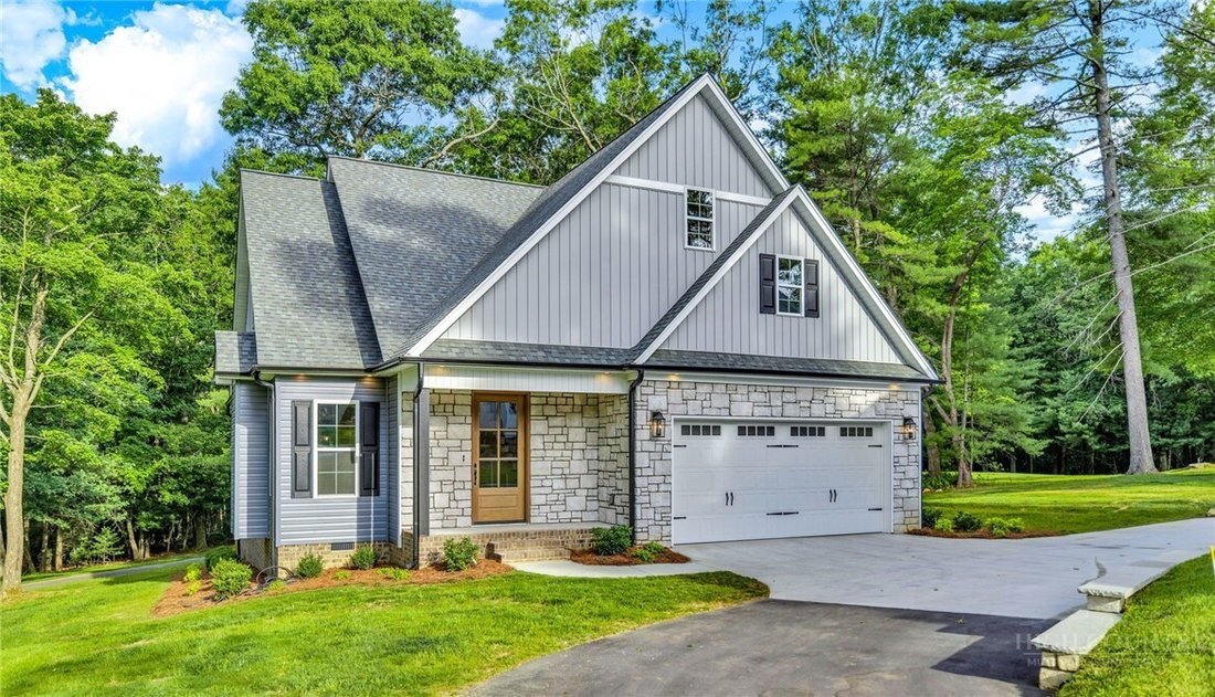 House in Roaring Gap, North Carolina, United States 1 - 18241418
