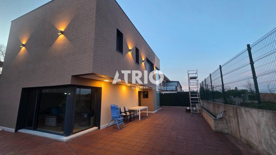 Chalet in Burgos (Municipality), Castile and Leon, Spain 5 - 18242124