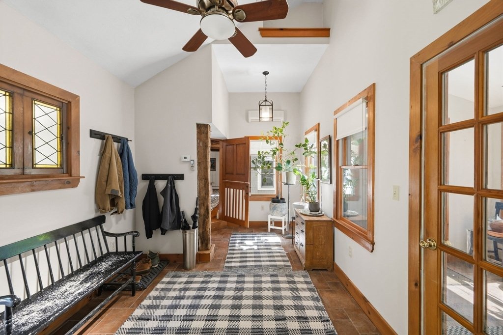House in Pembroke, Massachusetts, United States 2 - 18242491