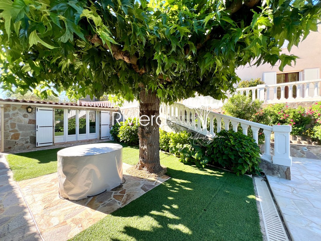 Villa in Nord, Cavalaire-sur-Mer, France 5 - 18245729