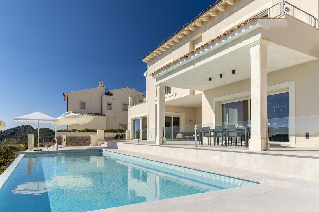 Villa in Port d'Andratx, Andratx, Balearic Islands 1 - 18243651