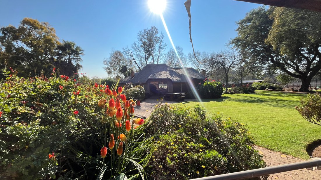 Estate in Kempton Park, Gauteng, South Africa 5 - 18240150