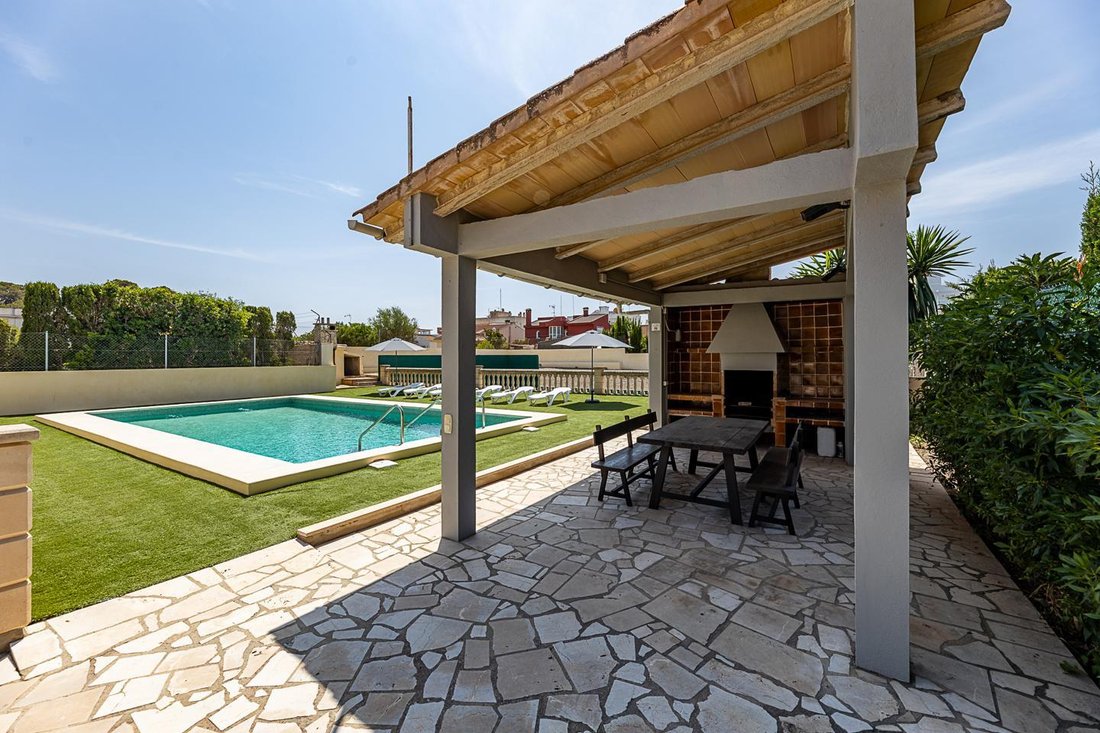 Villa in Llucmajor, Balearic Islands, Spain 3 - 18243783