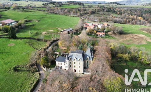 Casa a Ardes, Auvergne-Rodano-Alpi, Francia 1