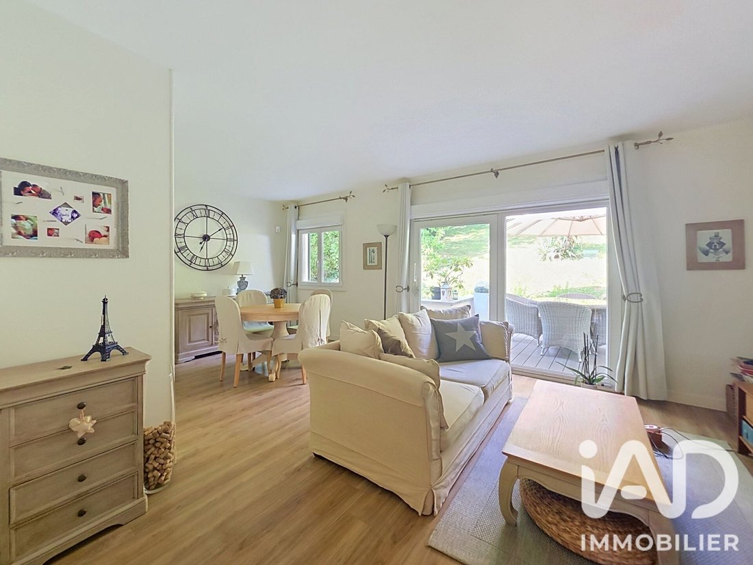 House in Chennevieres-sur-Marne, Ile-de-France, France 3 - 18246669
