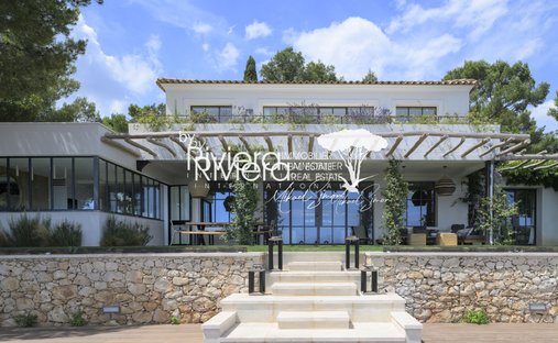 Estate in Nord, Cavalaire-sur-Mer, France 1