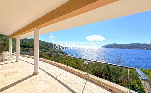 Domaine à Hyères, Provence-Alpes-Côte d'Azur, France 1
