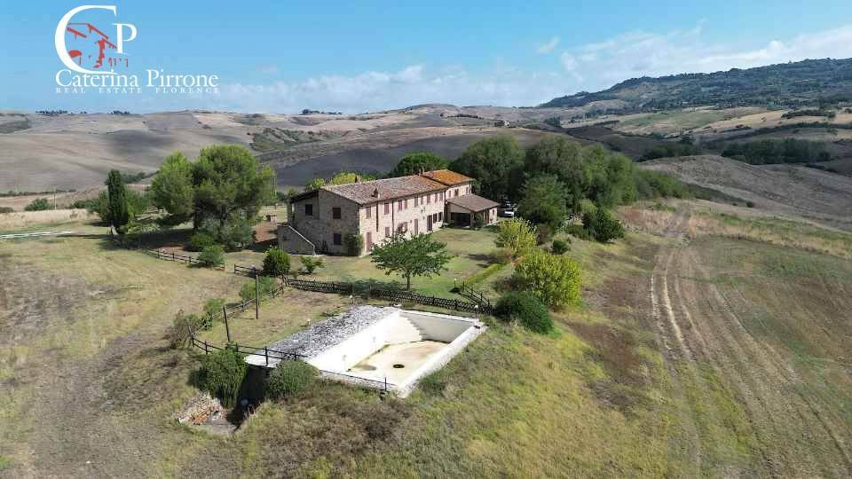 Villa in Volterra, Tuscany, Italy 5 - 18246488