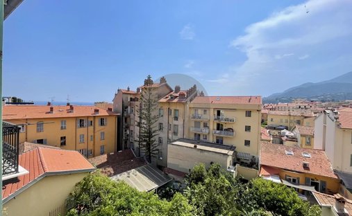 Apartamento en Menton, Provenza-Alpes-Costa Azul, Francia 1