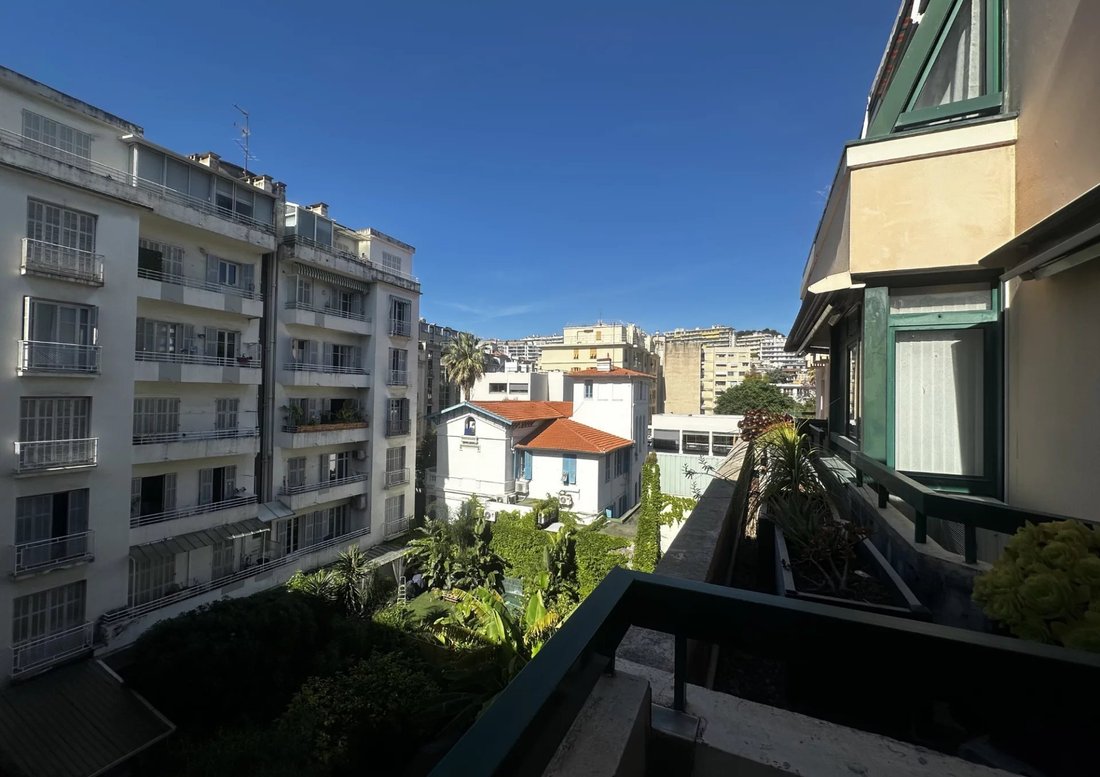 Wohnung in Nizza, Provence-Alpes-Côte d'Azur, Frankreich 4 - 18238944