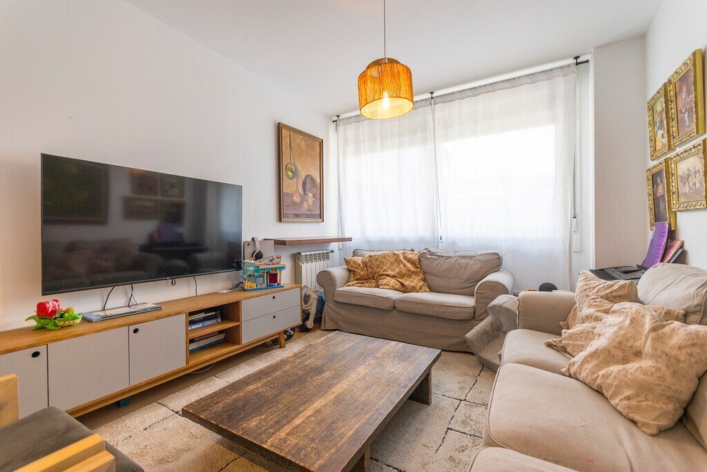 Apartment in Fuencarral-El Pardo, Madrid, Spain 4 - 18245410