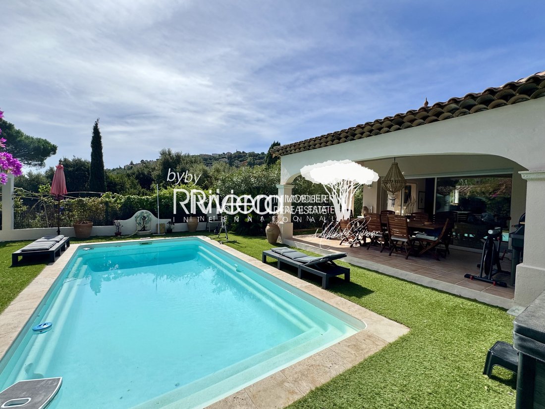 Villa in Nord, Cavalaire-sur-Mer, France 3 - 16245216