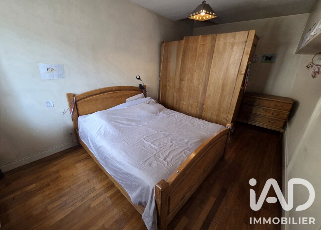 Gennevilliers, Ile-de-France, France 5 - 18247165