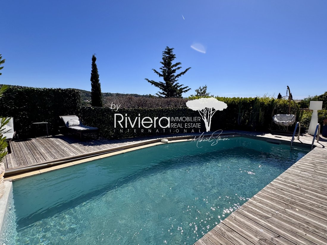 Villa in Nord, Cavalaire-sur-Mer, France 5 - 17310672