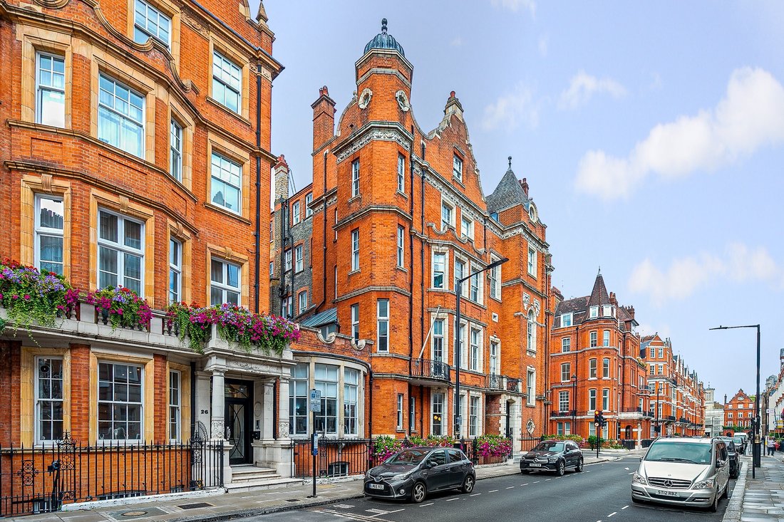 Apartment in Mayfair, Westminster, England 1 - 18241958