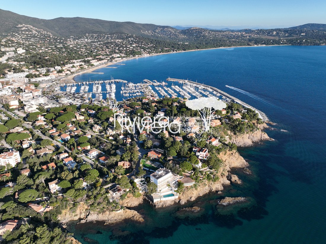 Villa in Nord, Cavalaire-sur-Mer, France 2 - 15389885