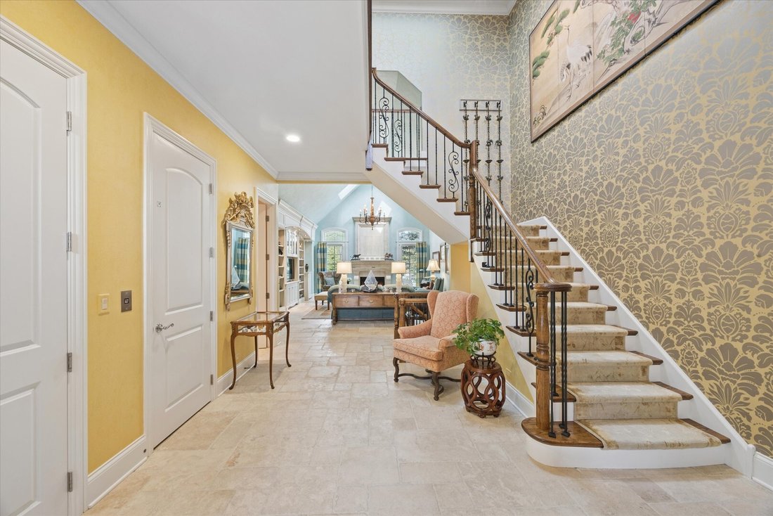 House in Oak Brook, Illinois, United States 3 - 18235724