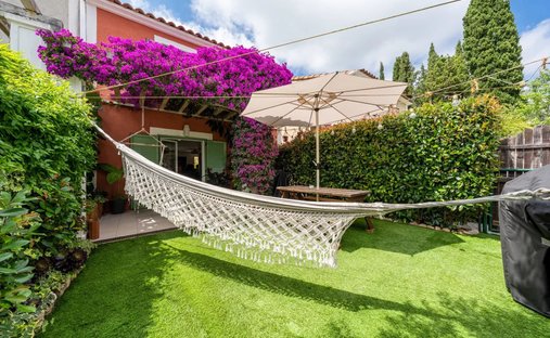House in Les Impiniers-Font de Cine-Vaucontrade, Vallauris, France 1