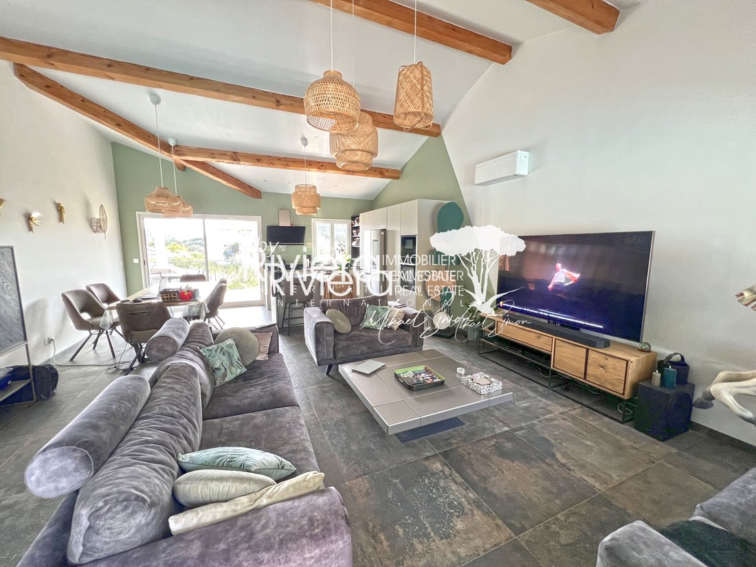 Villa in Nord, Cavalaire-sur-Mer, France 3 - 15454100