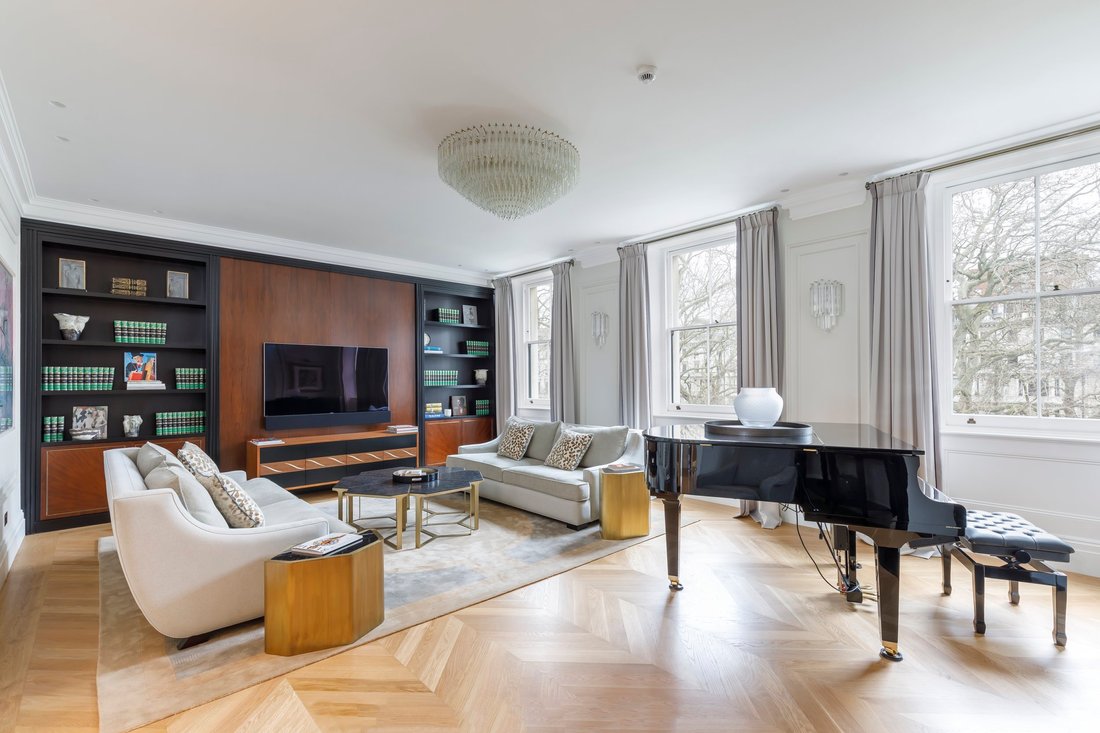 Apartment in Knightsbridge, Kensington And Chelsea, England 5 - 18241999