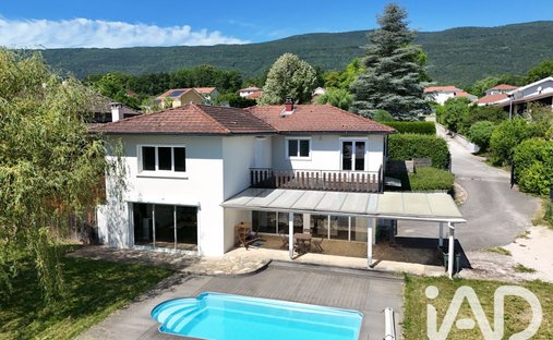 House in Injoux-Genissiat, Auvergne-Rhône-Alpes, France 1