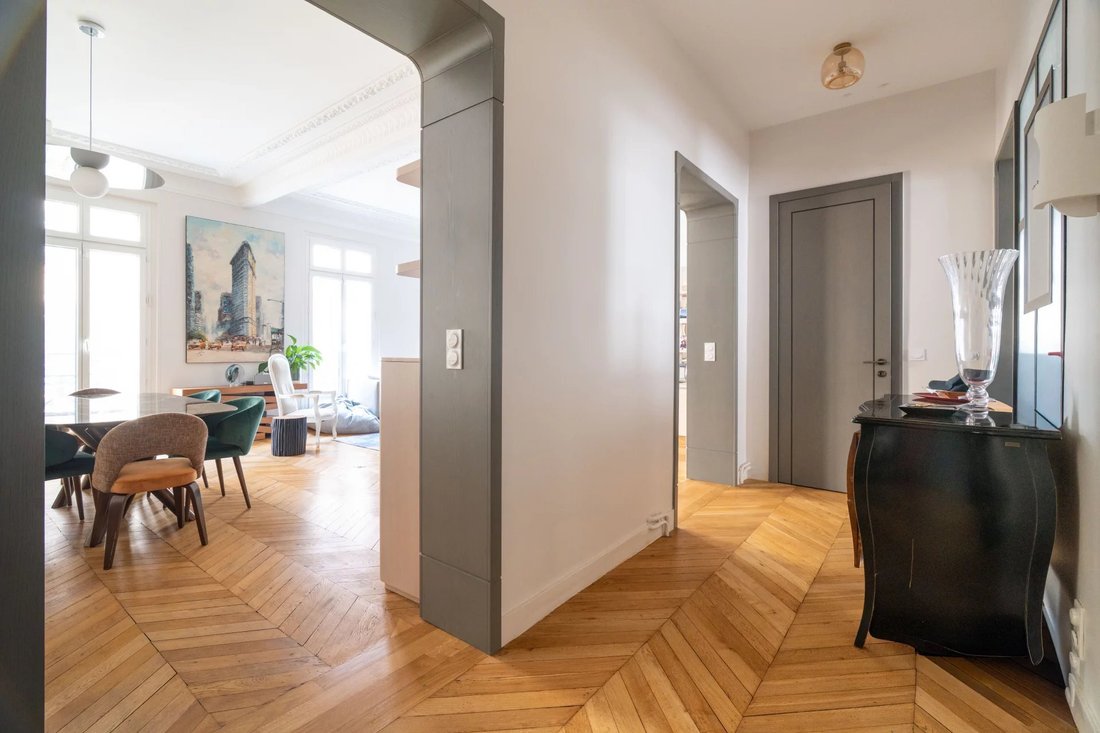 Apartment in La Fourche-Guy Môquet, Paris 17e Arrondissement, Paris 4 - 18237032