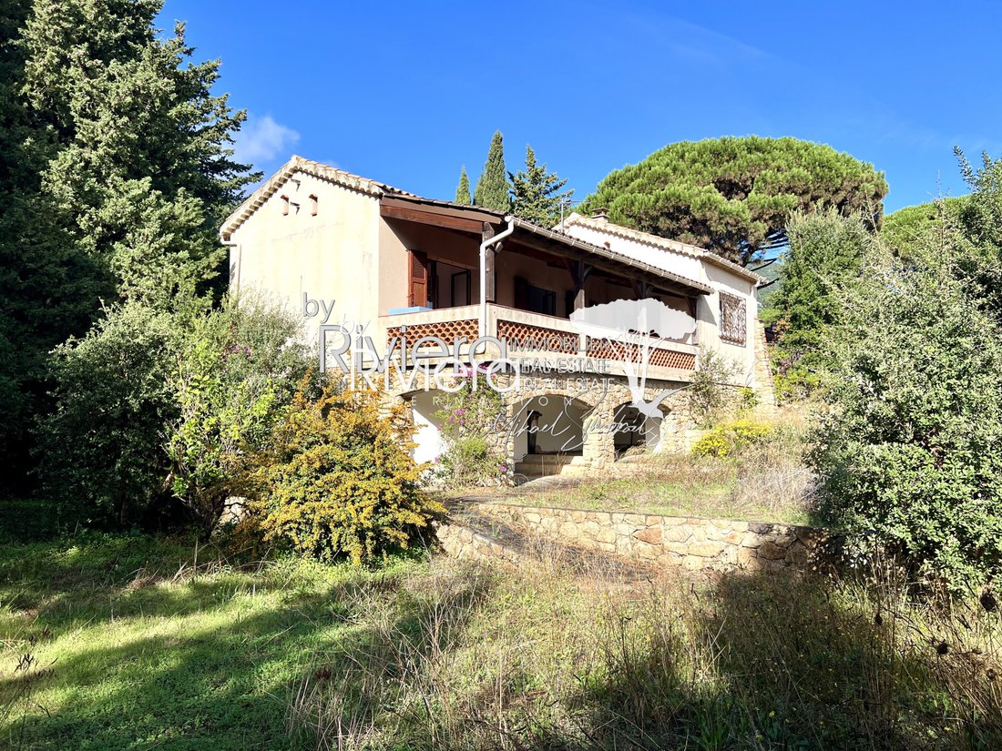 Villa in Nord, Cavalaire-sur-Mer, France 3 - 16473694