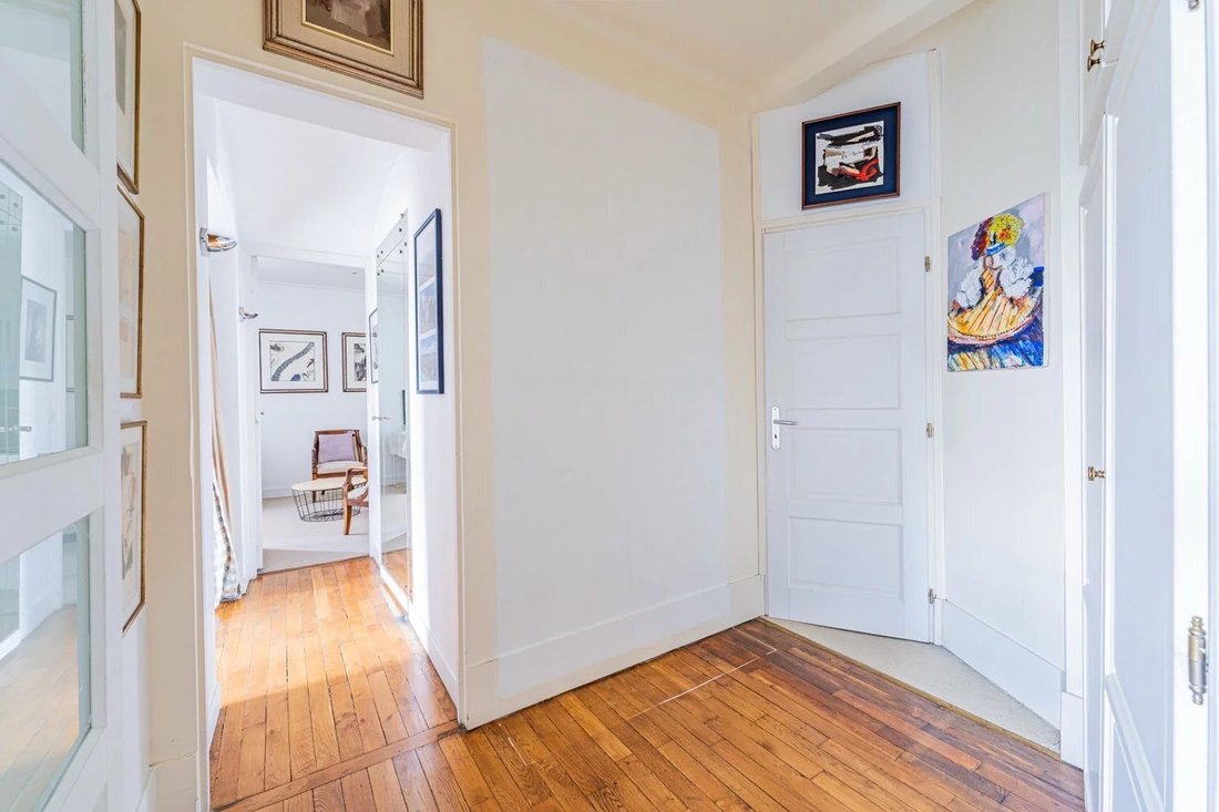 Apartment in Muette Nord, Paris 16e Arrondissement, Paris 4 - 18238956