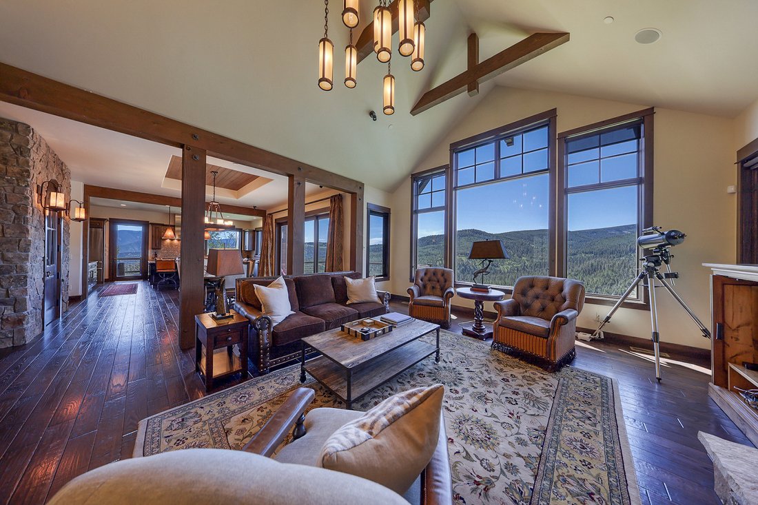 House in Gallatin Gateway, Montana, United States 3 - 18238527