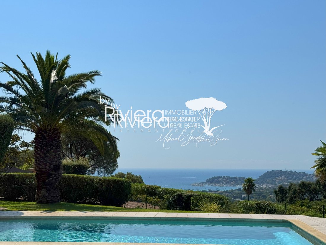 Estate in Nord, Cavalaire-sur-Mer, France 1 - 16108430