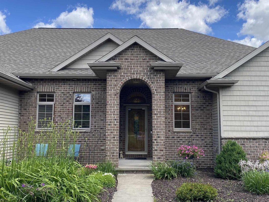 House in Neenah, Wisconsin, United States 1 - 18241721