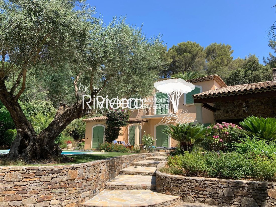 Villa in Nord, Cavalaire-sur-Mer, France 2 - 16487255