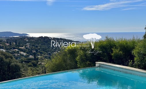 Villa in La Croix-Valmer, Provence-Alpes-Côte d'Azur, France 1