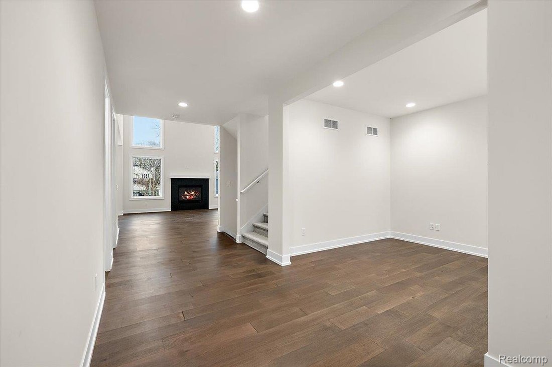 House in Rochester Hills, Michigan, United States 4 - 18242405