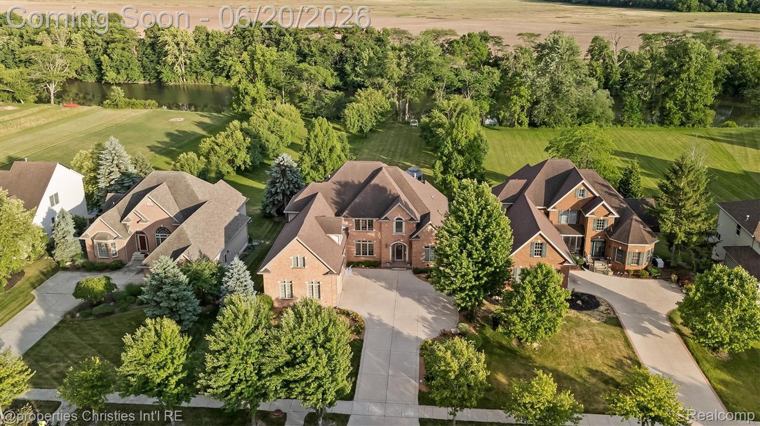 House in Dundee, Michigan, United States 5 - 18239663