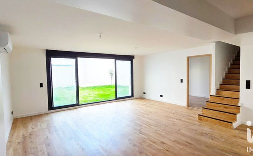 Apartment in La Castagne-La Ferrade, Begles, France 1