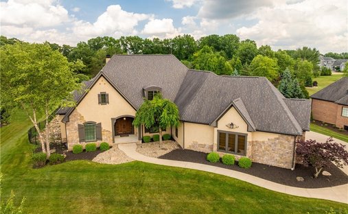 House in Massillon, Ohio, United States 1