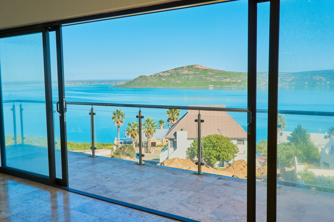House in Saint Helena Bay, Western Cape, South Africa 4 - 18243758