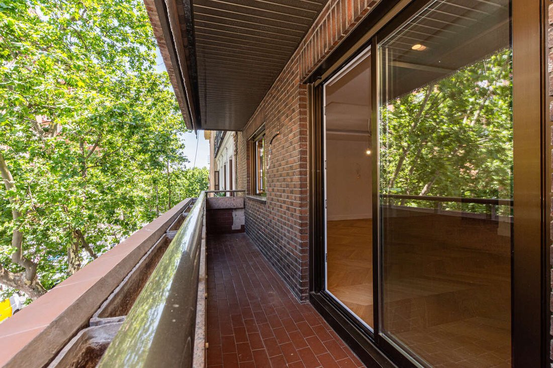 Apartment in Chamberi, Madrid, Spain 5 - 18235861
