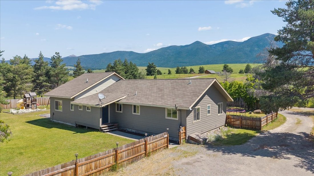 House in Eureka, Montana, United States 4 - 18238138