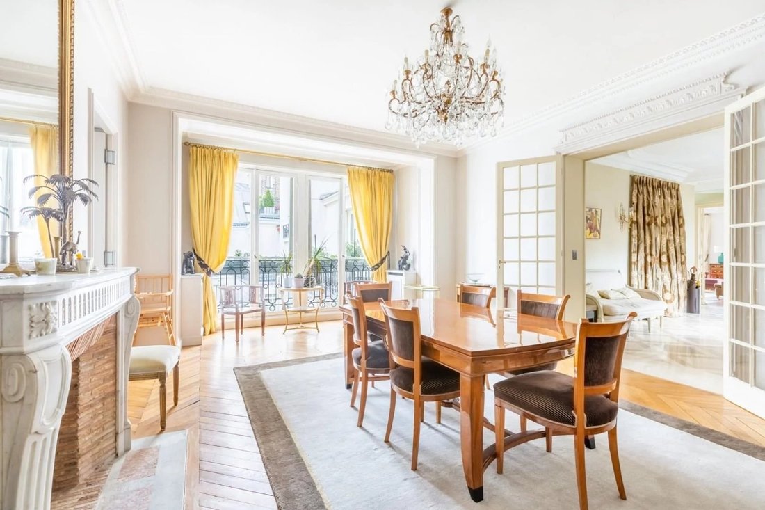 Apartment in Bois de Boulogne, Paris 16e Arrondissement, Paris 5 - 18237088