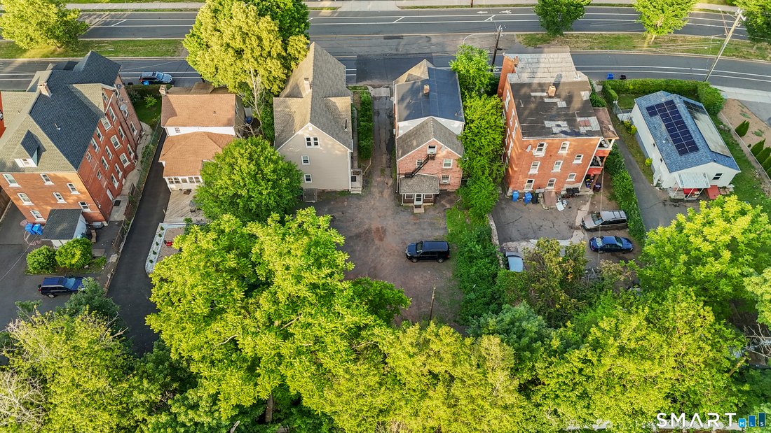 New Britain, Connecticut, United States 3 - 18242129