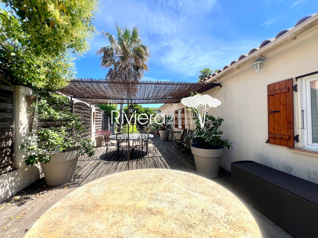 Villa in Gassin, Provence-Alpes-Côte d'Azur, France 3 - 18245748