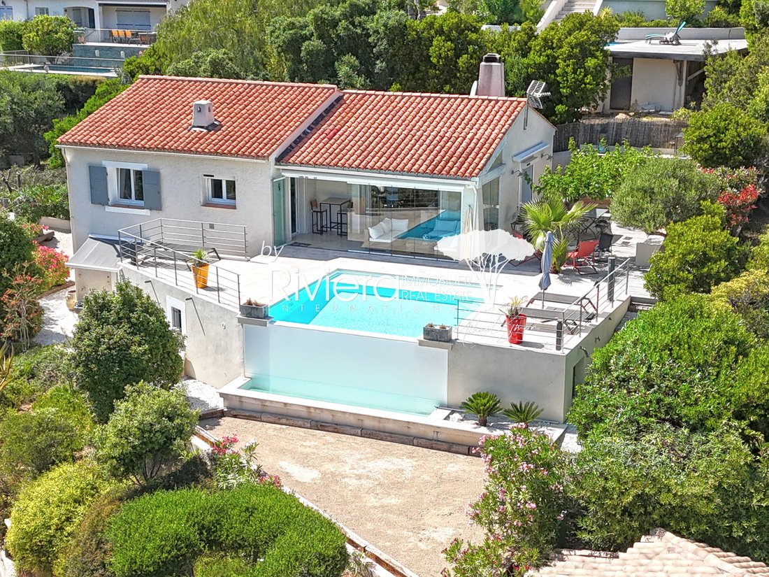 Villa in Nord, Cavalaire-sur-Mer, France 2 - 18060526