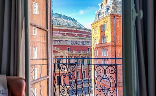 Townhouse in South Kensington, Kensington And Chelsea, England 1