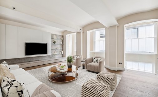 Apartment in Belgravia, Westminster, England 1